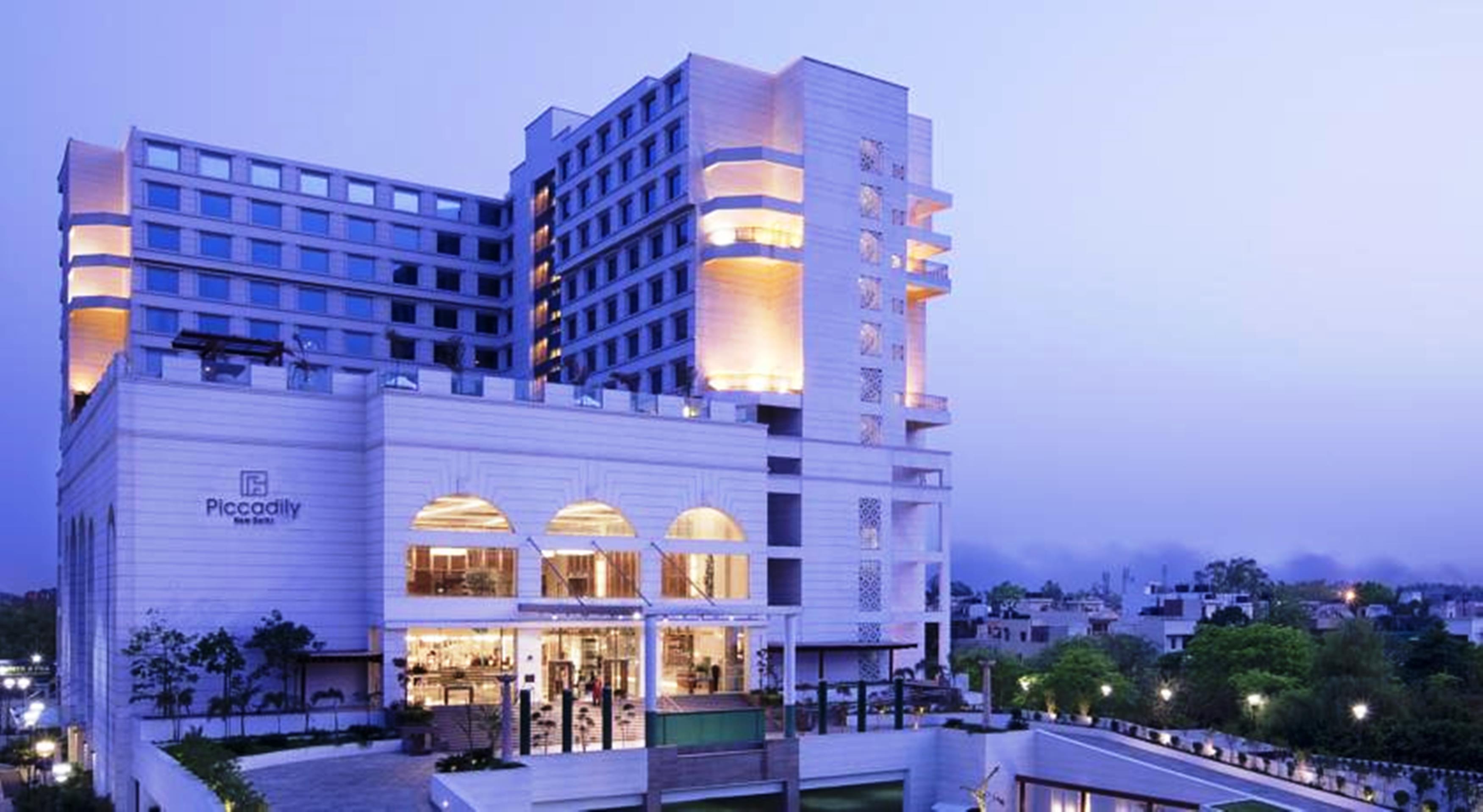 Hyatt Centric Janakpuri New Delhi Hotell Eksteriør bilde The Piccadilly Hotel