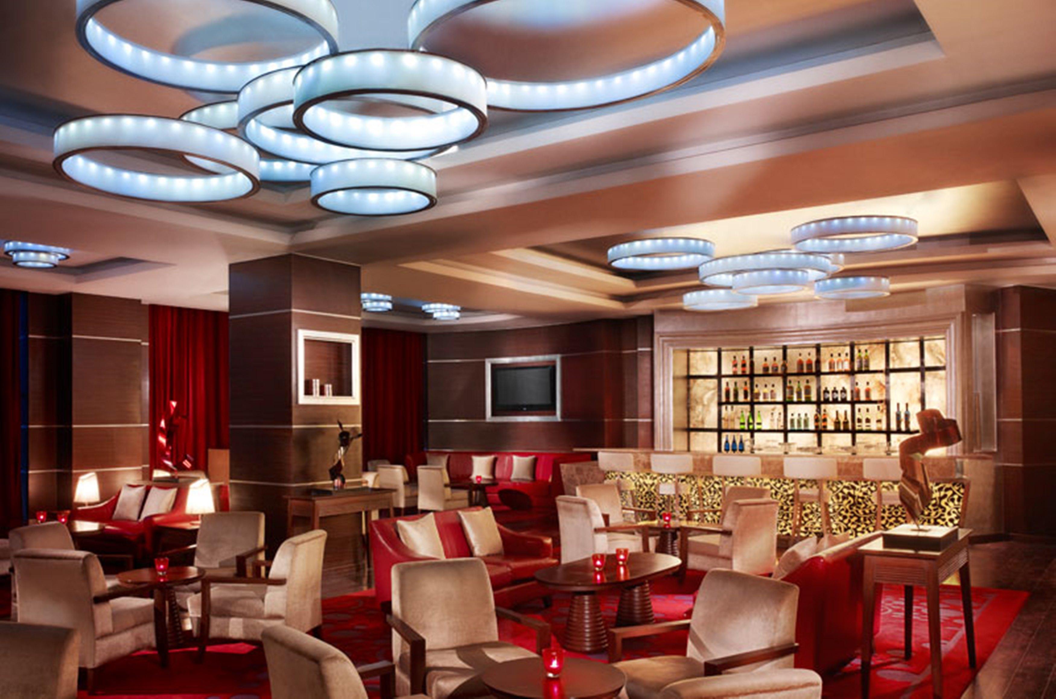 Hyatt Centric Janakpuri New Delhi Hotell Eksteriør bilde The interior of the lounge