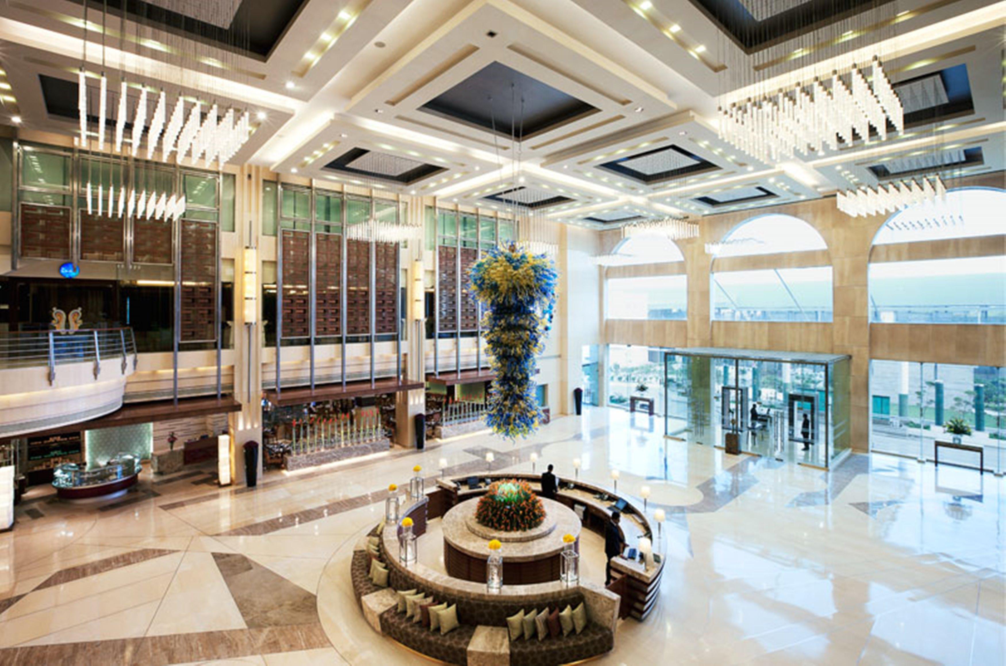 Hyatt Centric Janakpuri New Delhi Hotell Eksteriør bilde Lobby