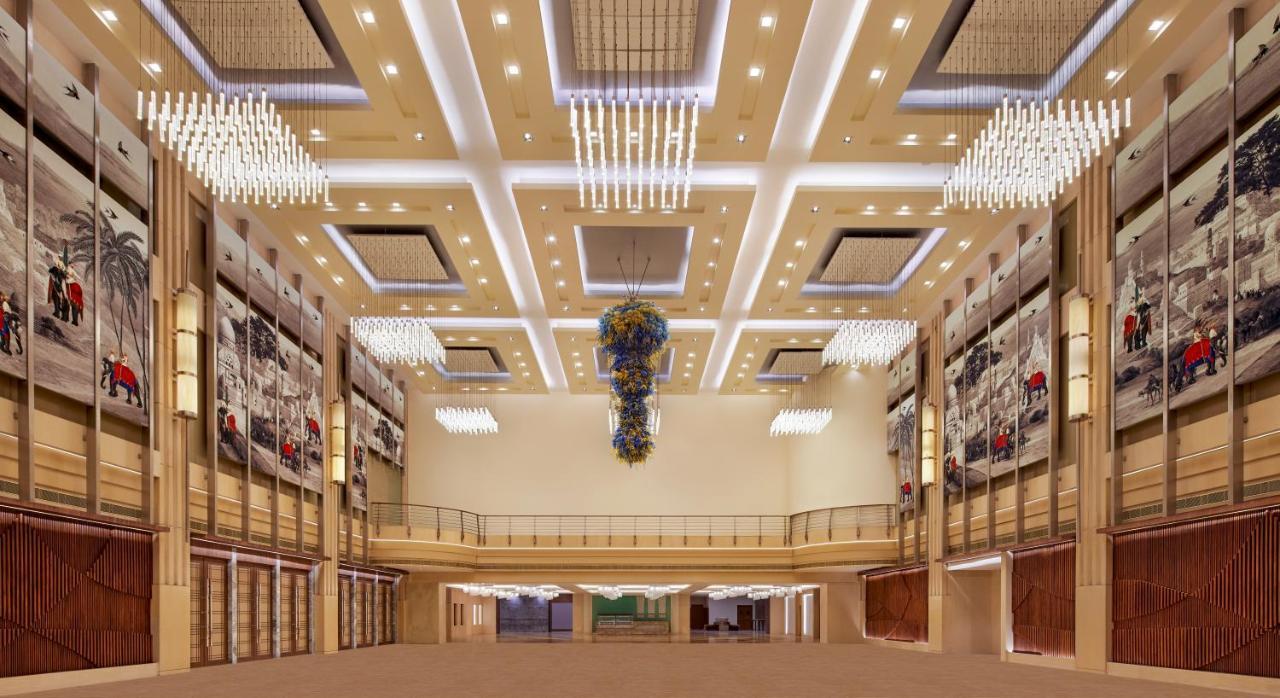 Hyatt Centric Janakpuri New Delhi Hotell Eksteriør bilde The main hall